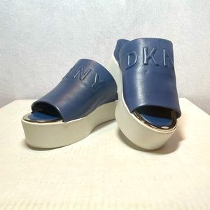 DKNY navy blue platform sandals